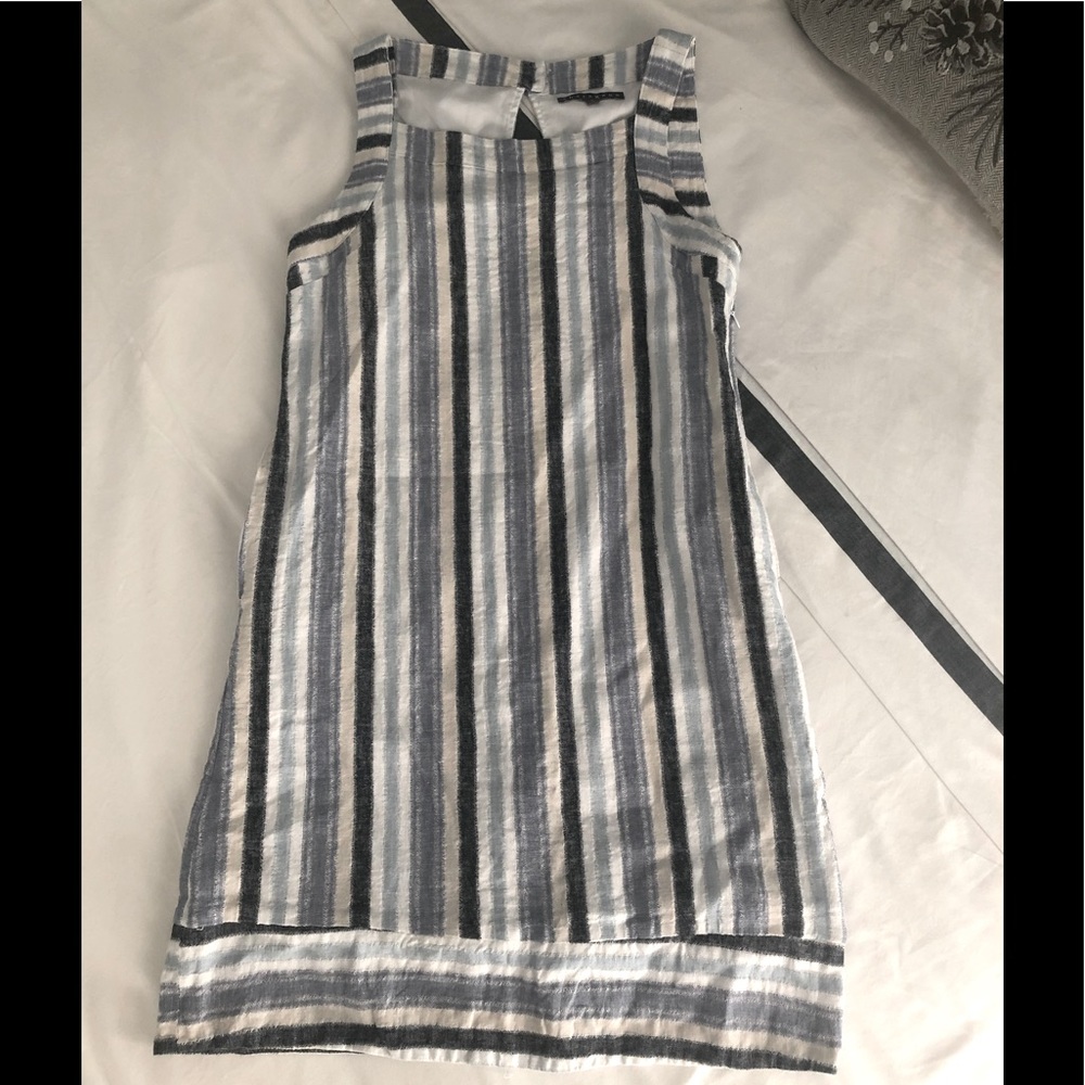 Striped linen dress size 4 blue/white/navy